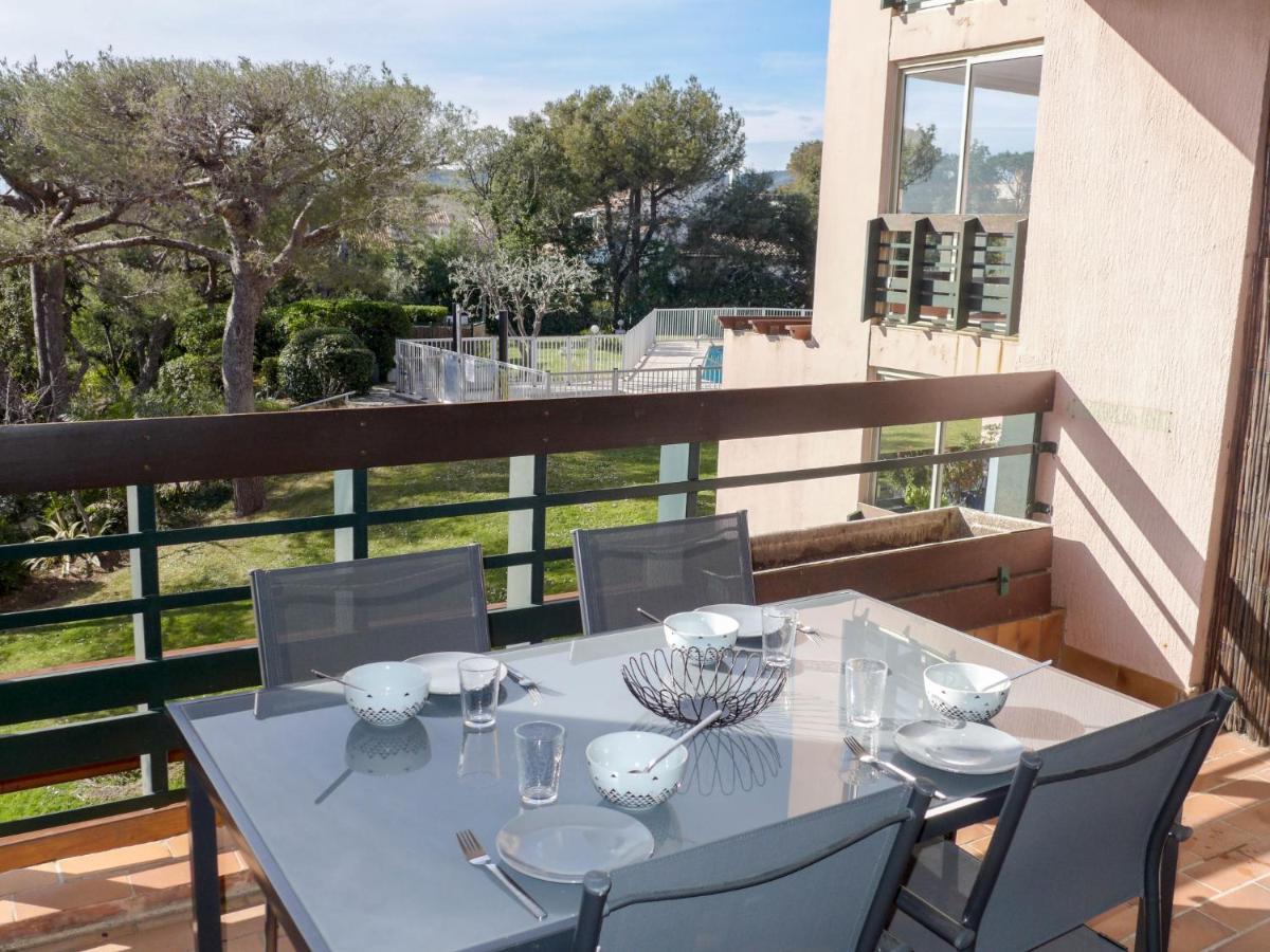 Studio Les Caroubiers-1 By Interhome Saint Aygulf Bagian luar foto