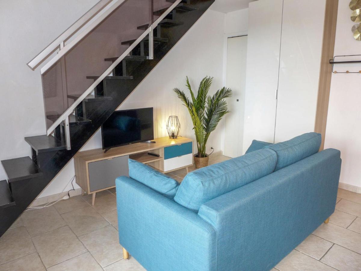 Studio Les Caroubiers-1 By Interhome Saint Aygulf Bagian luar foto