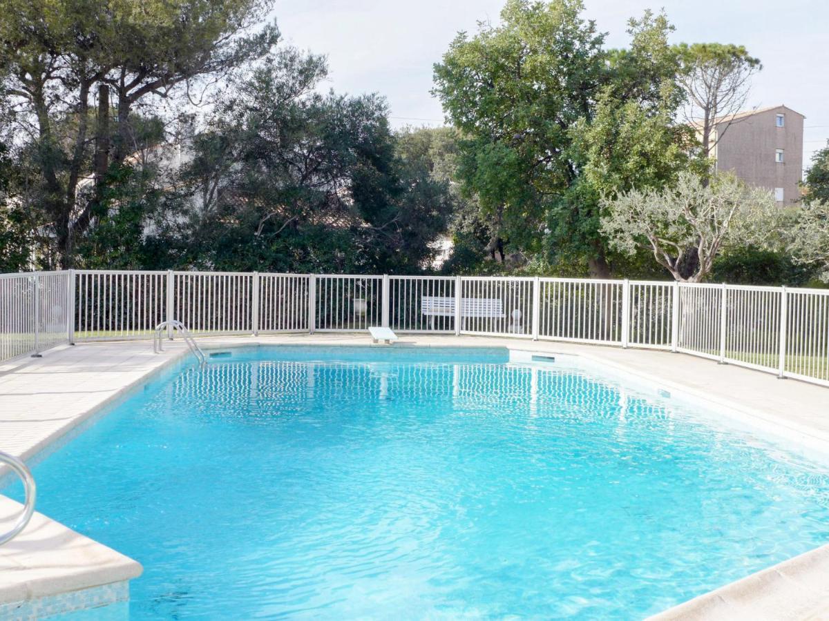 Studio Les Caroubiers-1 By Interhome Saint Aygulf Bagian luar foto